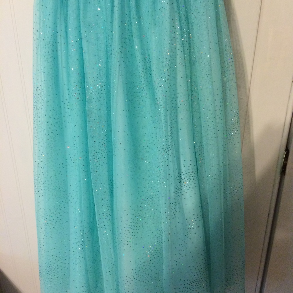 EVENING-PROM DRESS - Picture 3 of 4